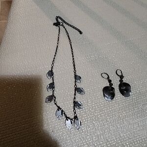 Elegant Silver Leaf Necklace and Earring Set